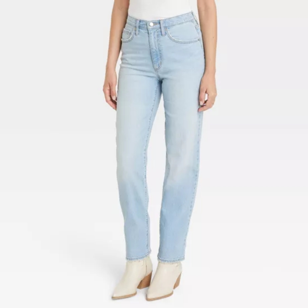Universal Thread Women's NWT Light Wash High Rise 90's Straight Jeans Size 12R - Picture 2 of 14